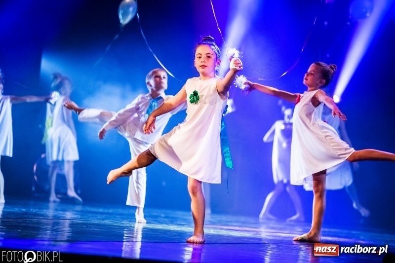 Zdjęcie w galerii na portalu naszraciborz.pl: Gala zespołu tanecznego Skaza w Raciborskim Centrum Kultury wiadomości z regionu