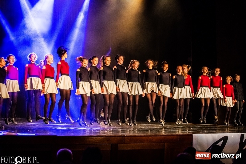 Zdjęcie w galerii na portalu naszraciborz.pl: Gala zespołu tanecznego Skaza w Raciborskim Centrum Kultury wiadomości z regionu