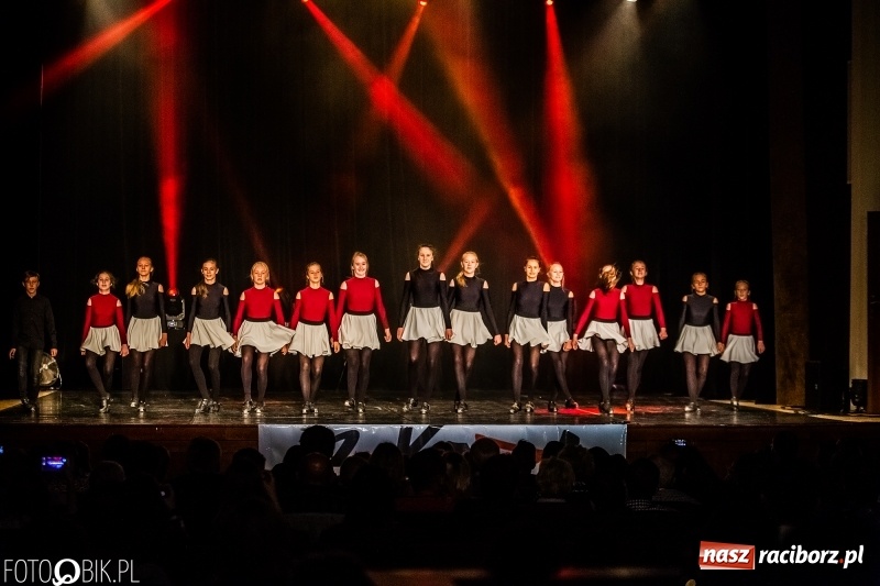 Zdjęcie w galerii na portalu naszraciborz.pl: Gala zespołu tanecznego Skaza w Raciborskim Centrum Kultury wiadomości z regionu