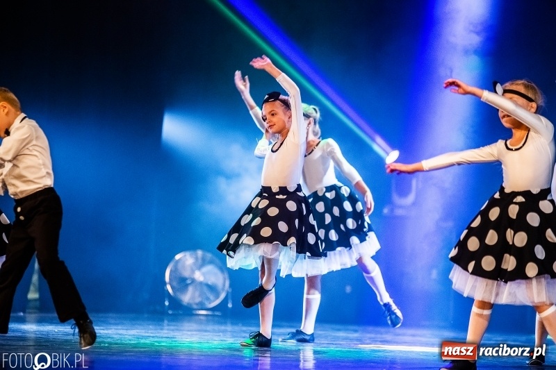 Zdjęcie w galerii na portalu naszraciborz.pl: Gala zespołu tanecznego Skaza w Raciborskim Centrum Kultury wiadomości z regionu