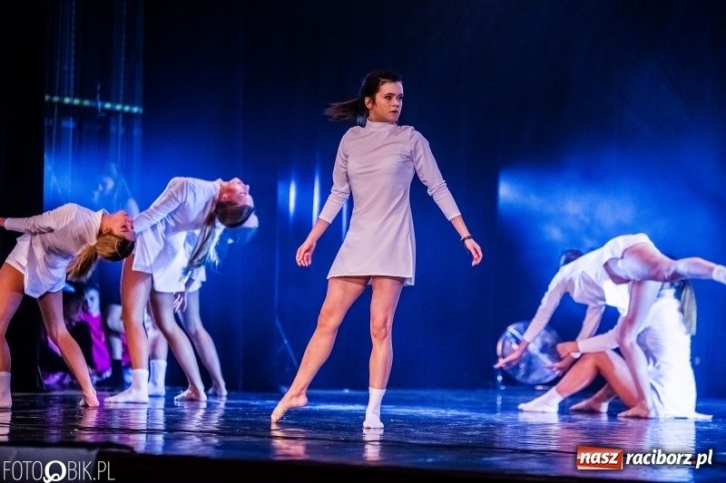 Zdjęcie w galerii na portalu naszraciborz.pl: Gala zespołu tanecznego Skaza w Raciborskim Centrum Kultury wiadomości z regionu