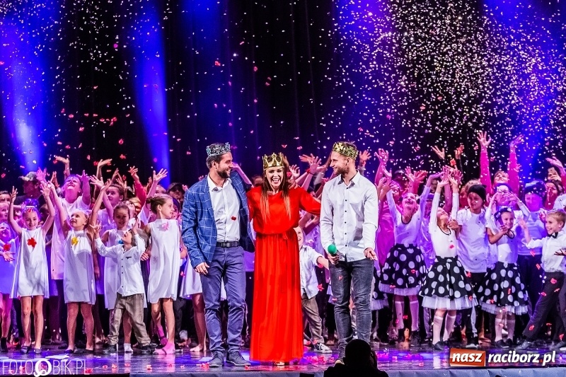 Zdjęcie w galerii na portalu naszraciborz.pl: Gala zespołu tanecznego Skaza w Raciborskim Centrum Kultury wiadomości z regionu