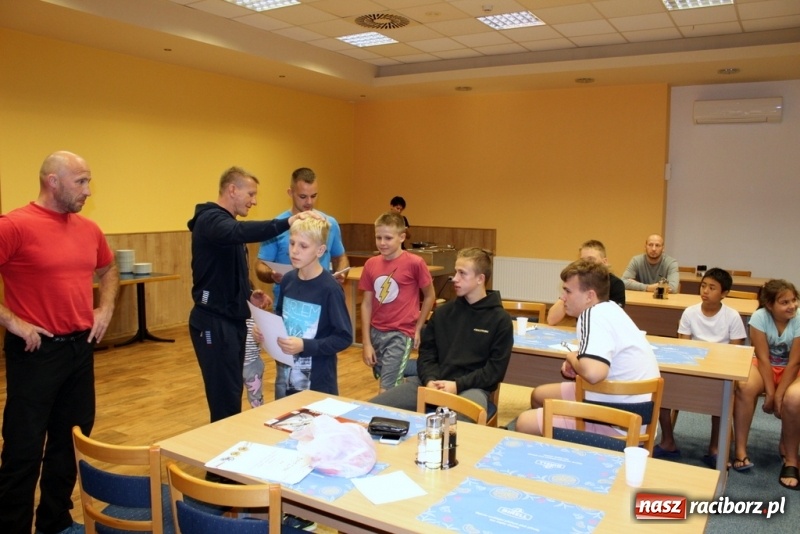 Zdjęcie w galerii na portalu naszraciborz.pl: Podsumowanie projektu Akademia sportu zapaśniczego Ryszarda Wolnego wiadomości z regionu