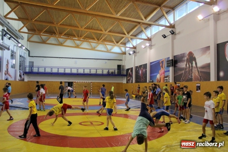 Zdjęcie w galerii na portalu naszraciborz.pl: Podsumowanie projektu Akademia sportu zapaśniczego Ryszarda Wolnego wiadomości z regionu