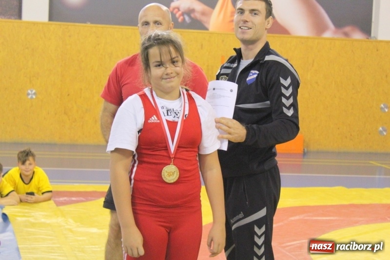 Zdjęcie w galerii na portalu naszraciborz.pl: Podsumowanie projektu Akademia sportu zapaśniczego Ryszarda Wolnego wiadomości z regionu