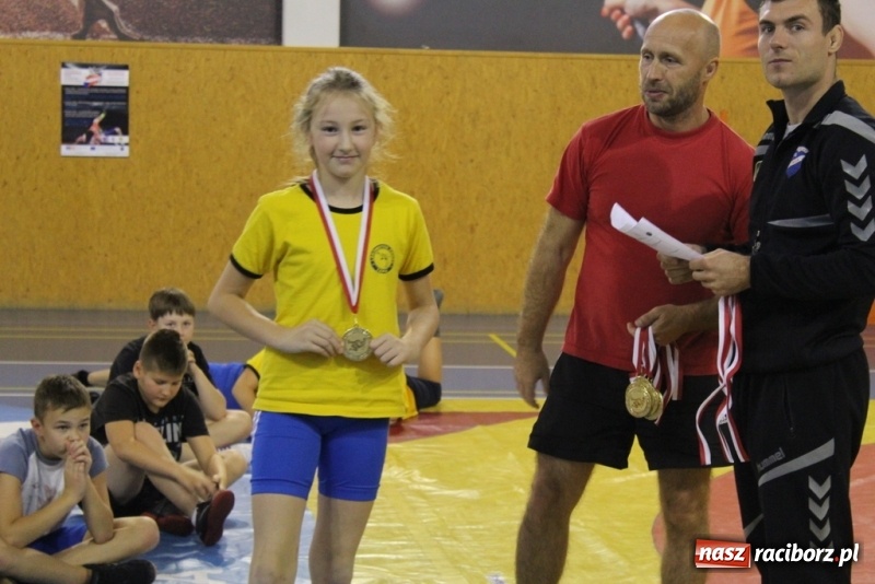 Zdjęcie w galerii na portalu naszraciborz.pl: Podsumowanie projektu Akademia sportu zapaśniczego Ryszarda Wolnego wiadomości z regionu
