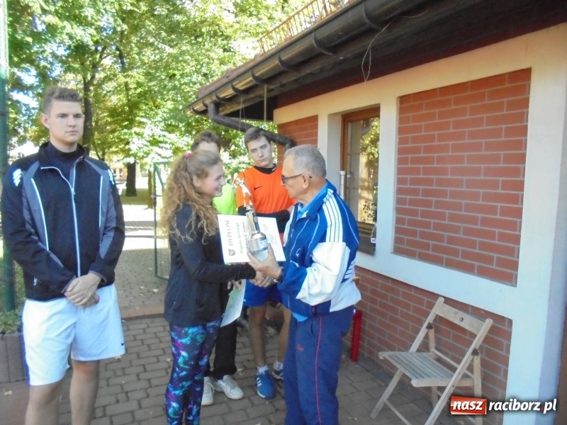 Zdjęcie w galerii na portalu naszraciborz.pl: Wojciech Rybiński młodzieżowym mistrzem Raciborza w tenisie wiadomości z regionu