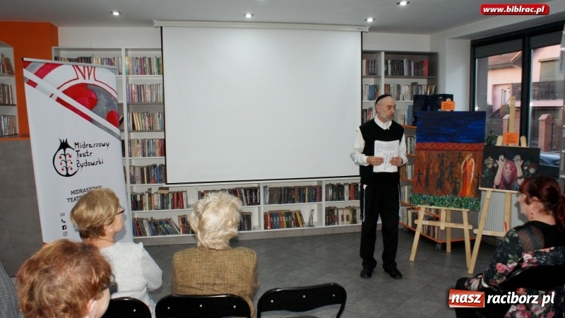 Zdjęcie w galerii na portalu naszraciborz.pl: Wesele żydowskie sefardyjskie. Wykład i wystawa w bibliotece na Ostrogu wiadomości z regionu