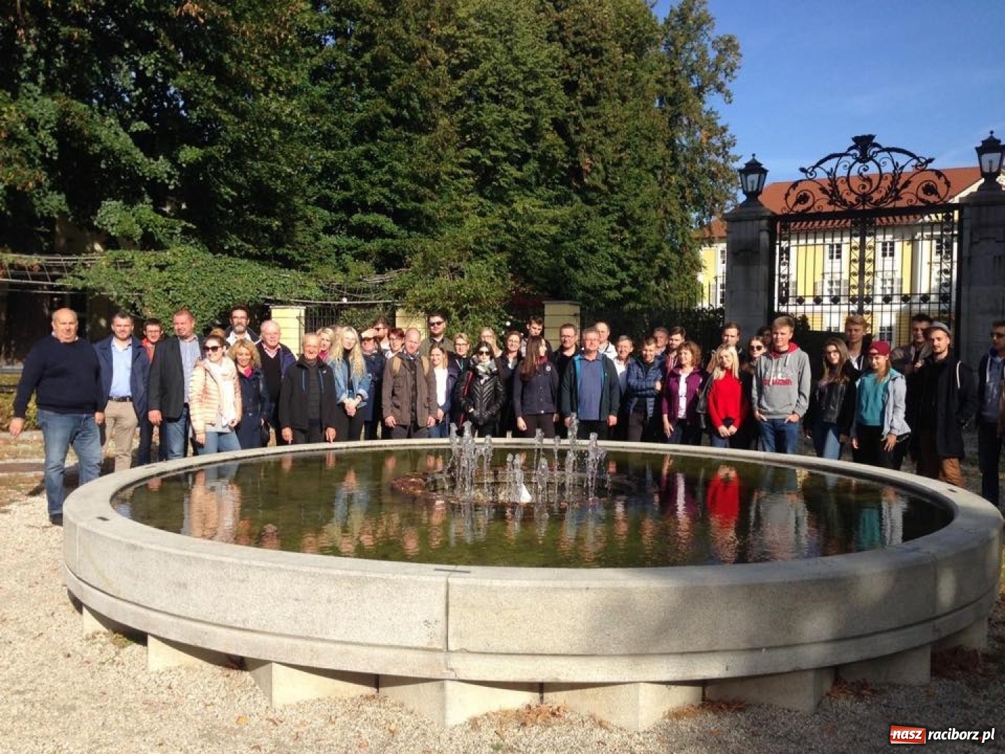 Zdjęcie w galerii na portalu naszraciborz.pl: Krzyżanowice podpisały umowę partnerską z gminą Aschach an der Donau wiadomości z regionu