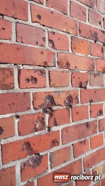 Zdjęcie w galerii na portalu naszraciborz.pl: Rok 1945. Ślady wojny w Wojnowicach wiadomości z regionu