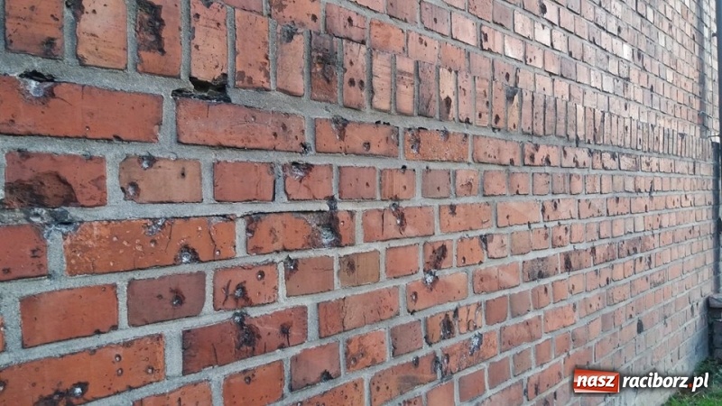 Zdjęcie w galerii na portalu naszraciborz.pl: Rok 1945. Ślady wojny w Wojnowicach wiadomości z regionu