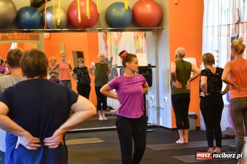 Zdjęcie w galerii na portalu naszraciborz.pl: Aktywna sobota, czyli Dzień Otwarty Akademii Fitness wiadomości z regionu