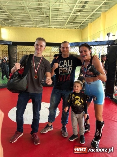 Zdjęcie w galerii na portalu naszraciborz.pl: Sześć medali Łamatorów w Świętochłowicach wiadomości z regionu