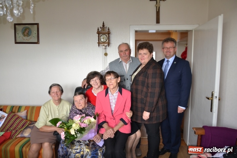 Zdjęcie w galerii na portalu naszraciborz.pl: 104. urodziny Marii Piszczan z Bieńkowic  wiadomości z regionu