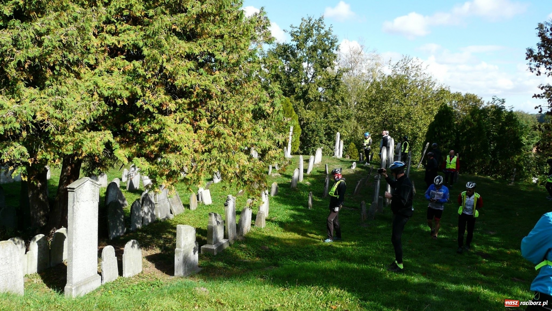 Zdjęcie w galerii na portalu naszraciborz.pl: Rowerowy Cyprzanów zakończył sezon wiadomości z regionu