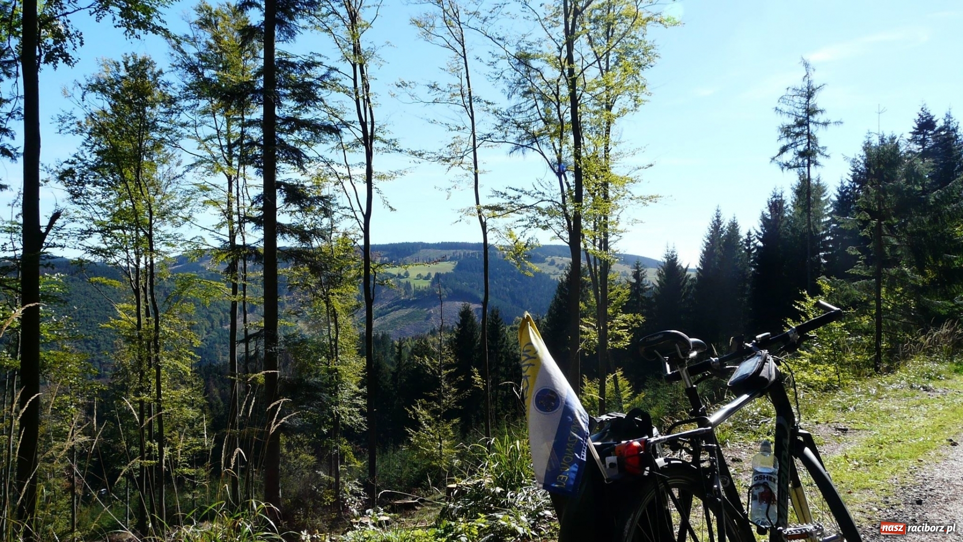 Zdjęcie w galerii na portalu naszraciborz.pl: Rowerowy Cyprzanów zakończył sezon wiadomości z regionu