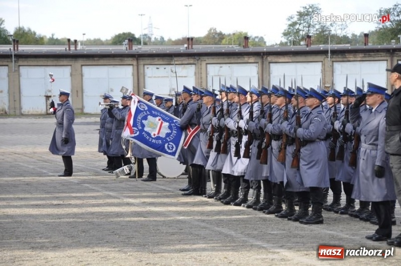 Zdjęcie w galerii na portalu naszraciborz.pl: Nowi policjanci złożyli ślubowanie  wiadomości z regionu