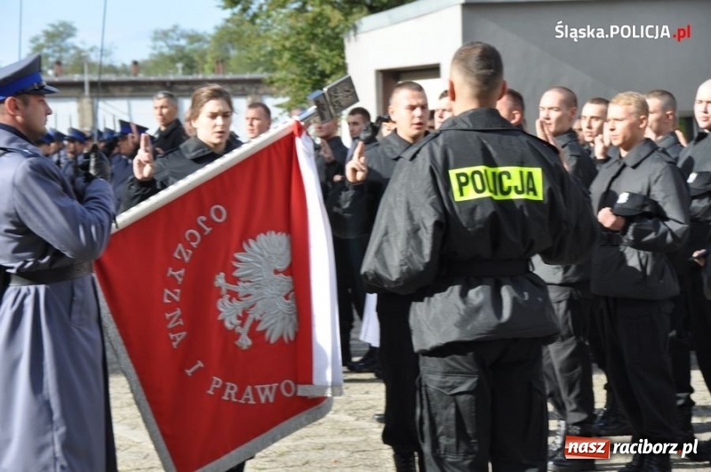 Zdjęcie w galerii na portalu naszraciborz.pl: Nowi policjanci złożyli ślubowanie  wiadomości z regionu