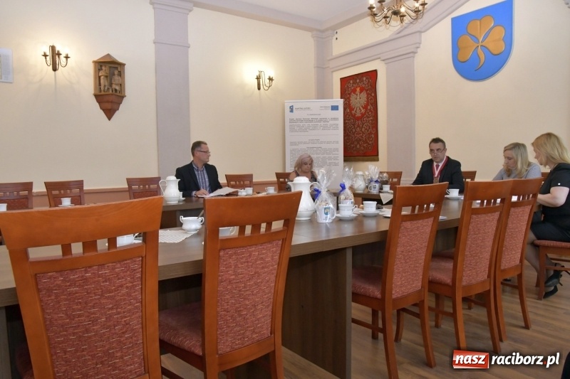 Zdjęcie w galerii na portalu naszraciborz.pl: O krok za daleko? Kiepski finisz pietrowickiego samorządu siódmej kadencji wiadomości z regionu