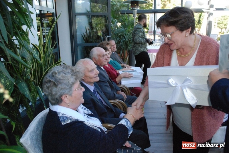 Zdjęcie w galerii na portalu naszraciborz.pl: Żelazne, Diamentowe i Złote Gody w Gminie Nędza  wiadomości z regionu