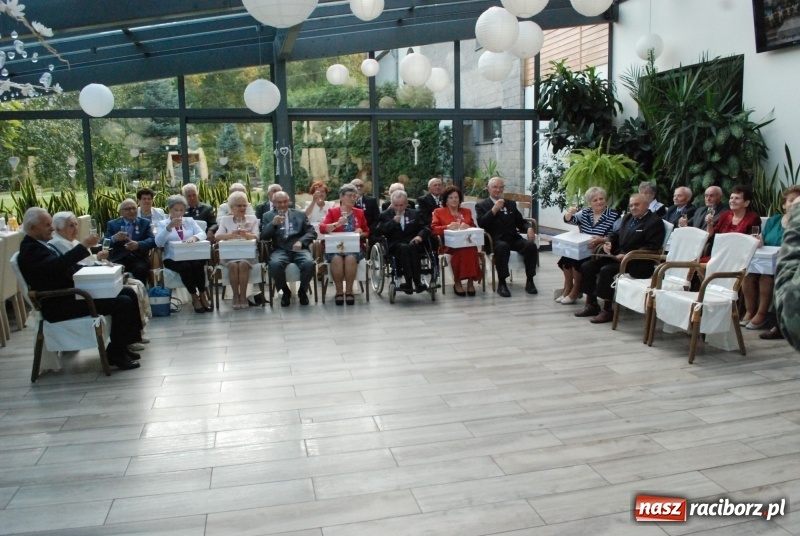 Zdjęcie w galerii na portalu naszraciborz.pl: Żelazne, Diamentowe i Złote Gody w Gminie Nędza  wiadomości z regionu