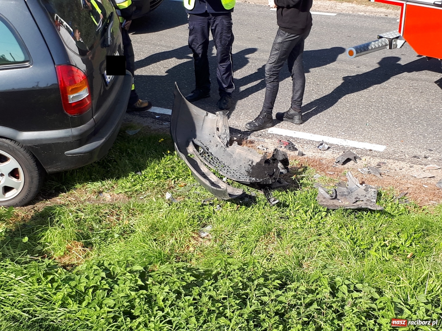 Zdjęcie w galerii na portalu naszraciborz.pl: Matiz i zafira zderzyły się w Kobyli  wiadomości z regionu