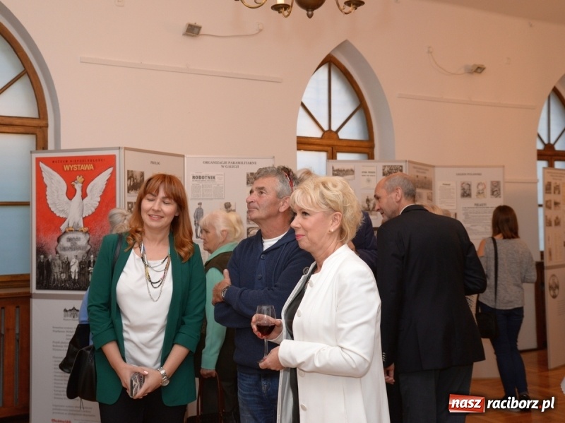 Zdjęcie w galerii na portalu naszraciborz.pl: Wystawa DROGI DO NIEPODLEGŁEJ 1905 – 1918 w raciborskim Muzeum  wiadomości z regionu