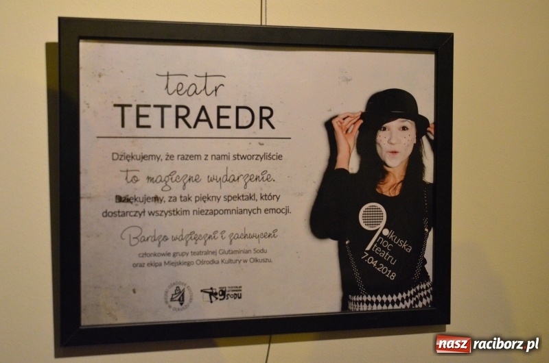 Zdjęcie w galerii na portalu naszraciborz.pl: Blaszany bębenek otworzył trzydniowe raciborskie święto teatru wiadomości z regionu