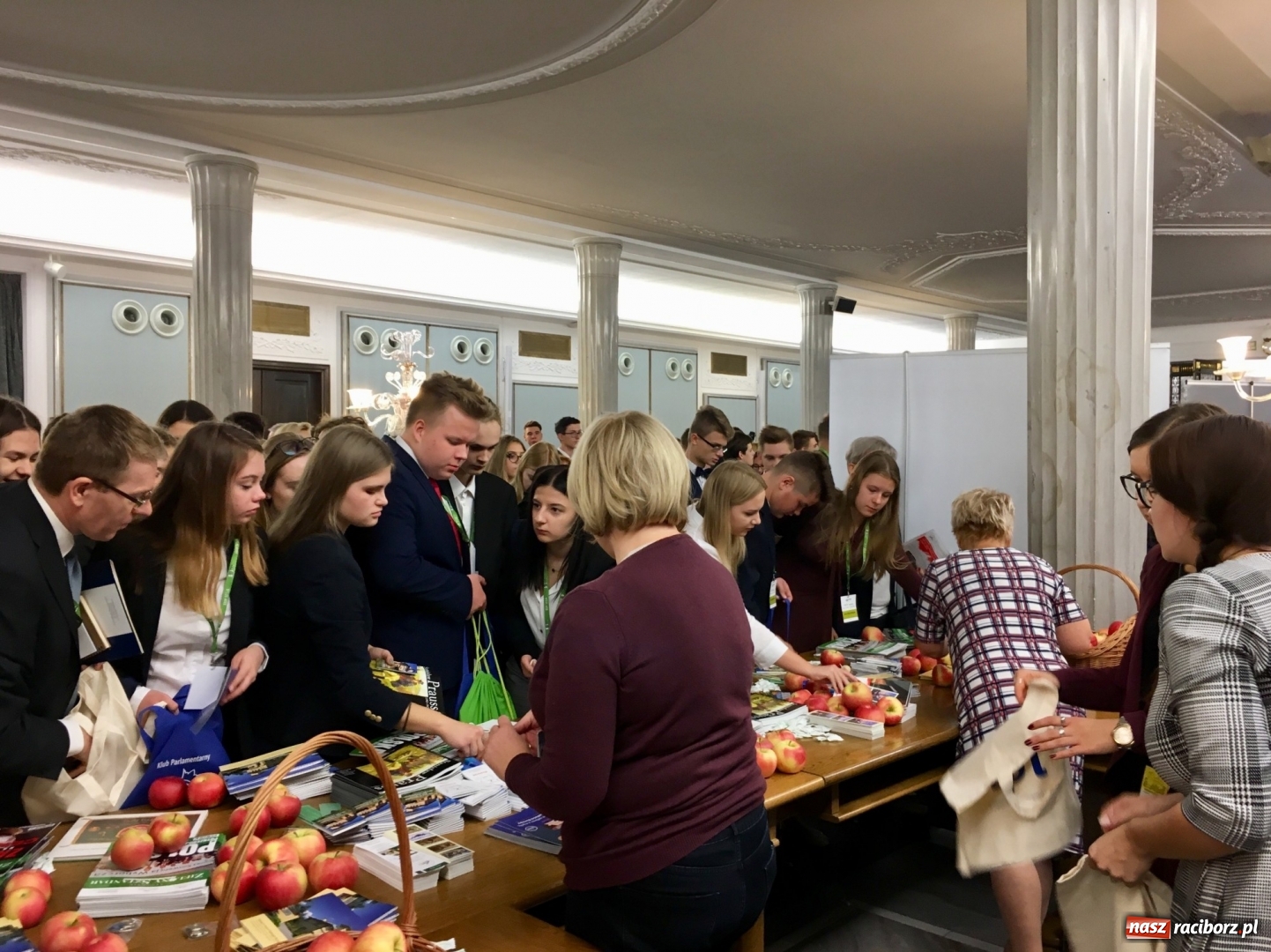 Zdjęcie w galerii na portalu naszraciborz.pl: Uczeń z powiatu raciborskiego posłem Sejmu Dzieci i Młodzieży wiadomości z regionu