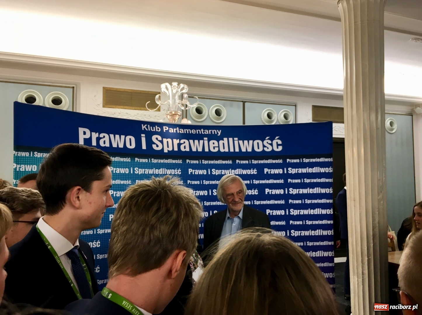 Zdjęcie w galerii na portalu naszraciborz.pl: Uczeń z powiatu raciborskiego posłem Sejmu Dzieci i Młodzieży wiadomości z regionu