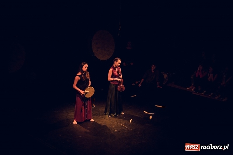 Zdjęcie w galerii na portalu naszraciborz.pl: Ghost dance na scenie RCK  wiadomości z regionu