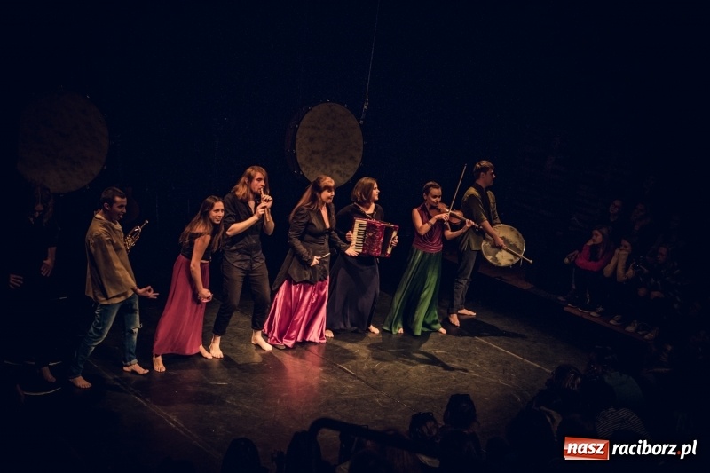 Zdjęcie w galerii na portalu naszraciborz.pl: Ghost dance na scenie RCK  wiadomości z regionu