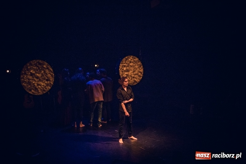 Zdjęcie w galerii na portalu naszraciborz.pl: Ghost dance na scenie RCK  wiadomości z regionu