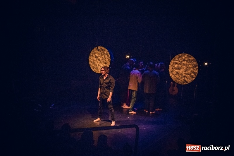 Zdjęcie w galerii na portalu naszraciborz.pl: Ghost dance na scenie RCK  wiadomości z regionu