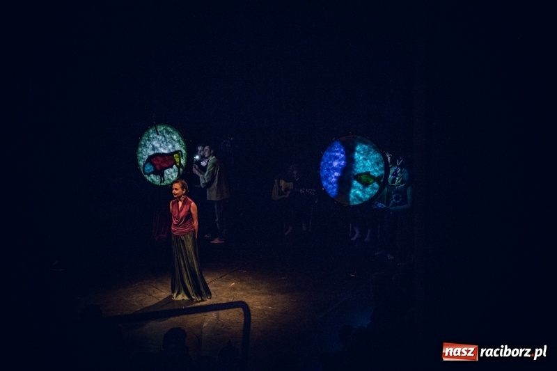 Zdjęcie w galerii na portalu naszraciborz.pl: Ghost dance na scenie RCK  wiadomości z regionu