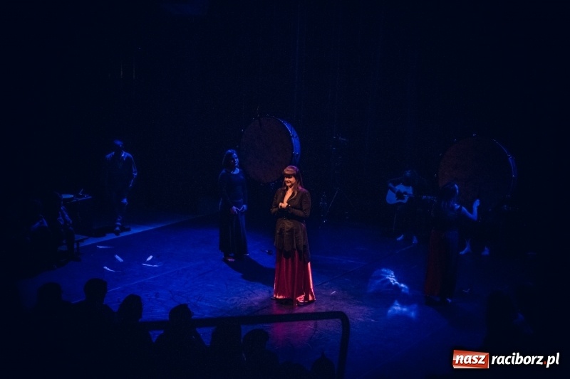 Zdjęcie w galerii na portalu naszraciborz.pl: Ghost dance na scenie RCK  wiadomości z regionu