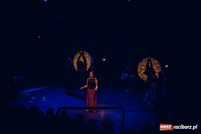 Zdjęcie w galerii na portalu naszraciborz.pl: Ghost dance na scenie RCK  wiadomości z regionu