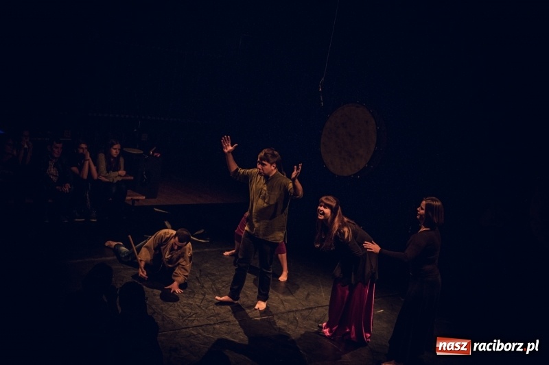 Zdjęcie w galerii na portalu naszraciborz.pl: Ghost dance na scenie RCK  wiadomości z regionu