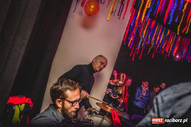 Zdjęcie w galerii na portalu naszraciborz.pl: Parkiet kawiarni Tęczowa znów był pełen tancerzy FOTO i WIDEO wiadomości z regionu