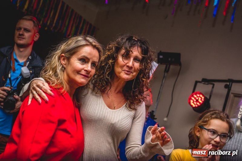 Zdjęcie w galerii na portalu naszraciborz.pl: Parkiet kawiarni Tęczowa znów był pełen tancerzy FOTO i WIDEO wiadomości z regionu