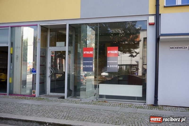 Zdjęcie w galerii na portalu naszraciborz.pl: Władza mówi, że Racibórz się rozwija i ma się dobrze...  wiadomości z regionu