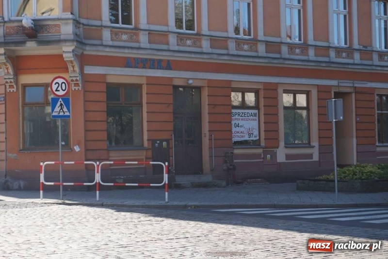 Zdjęcie w galerii na portalu naszraciborz.pl: Władza mówi, że Racibórz się rozwija i ma się dobrze...  wiadomości z regionu