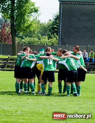 Zdjęcie w galerii na portalu naszraciborz.pl: Sprawiedliwy remis w trudnych warunkach wiadomości z regionu