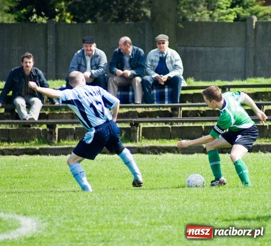 Zdjęcie w galerii na portalu naszraciborz.pl: Sprawiedliwy remis w trudnych warunkach wiadomości z regionu