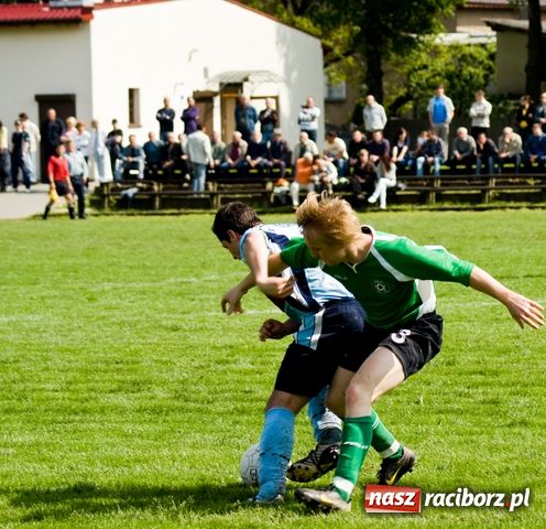 Zdjęcie w galerii na portalu naszraciborz.pl: Sprawiedliwy remis w trudnych warunkach wiadomości z regionu