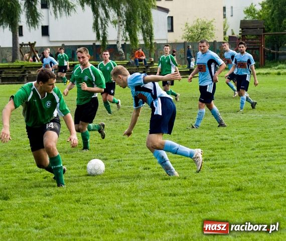 Zdjęcie w galerii na portalu naszraciborz.pl: Sprawiedliwy remis w trudnych warunkach wiadomości z regionu