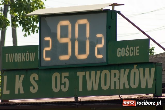 Zdjęcie w galerii na portalu naszraciborz.pl: Sprawiedliwy remis w trudnych warunkach wiadomości z regionu