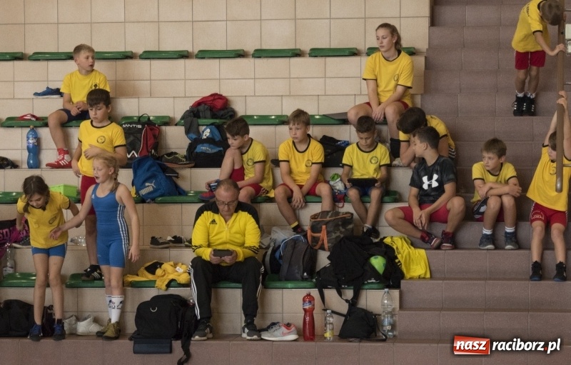 Zdjęcie w galerii na portalu naszraciborz.pl: Zapaśnicze zmagania na matach w Rudniku  wiadomości z regionu