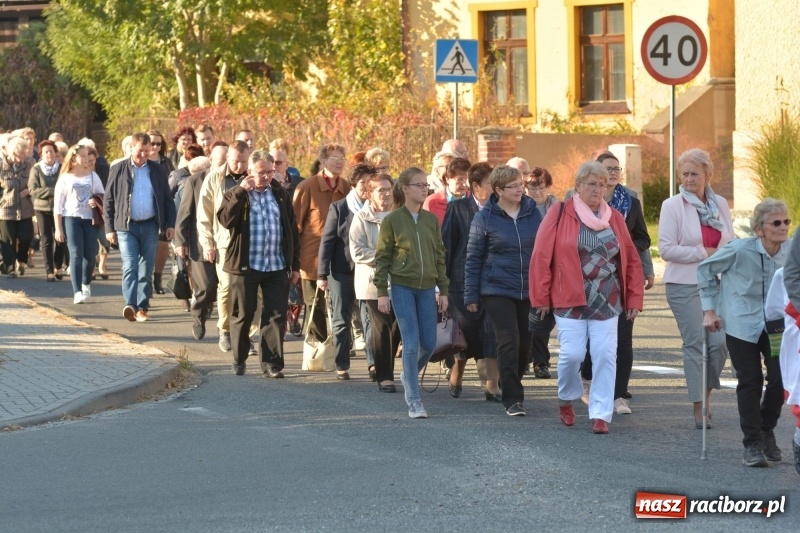 Zdjęcie w galerii na portalu naszraciborz.pl: Mniejszość niemiecka spotkała się w Pietrowicach Wielkich  wiadomości z regionu