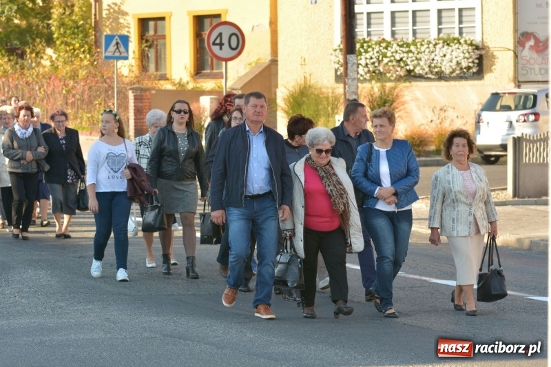 Zdjęcie w galerii na portalu naszraciborz.pl: Mniejszość niemiecka spotkała się w Pietrowicach Wielkich  wiadomości z regionu